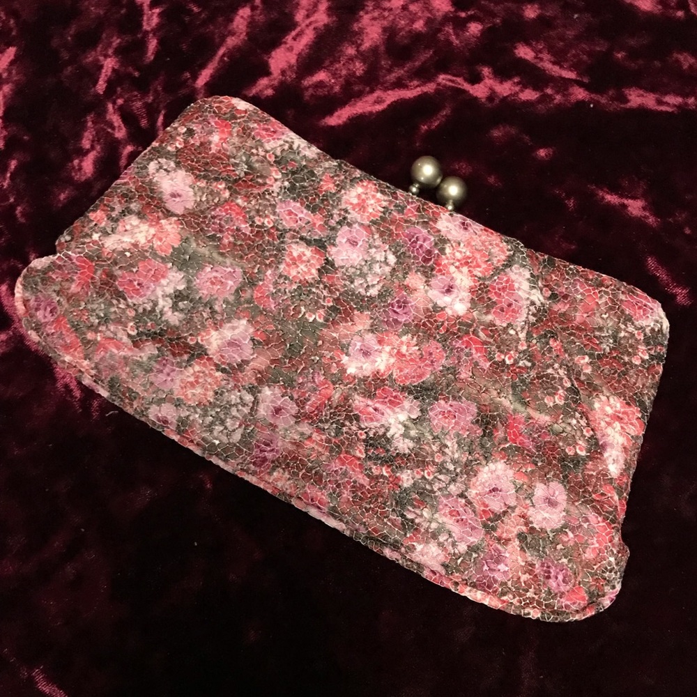 LuLu Floral Clutch